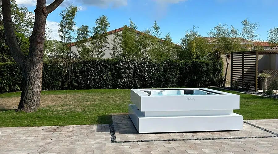instalación cube ergo spa exterior nantes